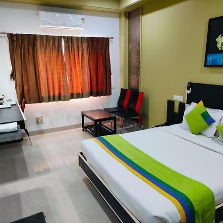Hotel Bagga International Аурангабад Екстериор снимка