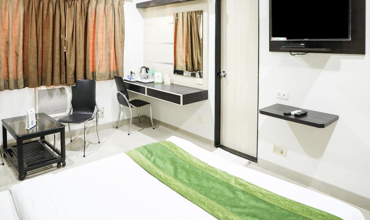 Hotel Bagga International Аурангабад Екстериор снимка